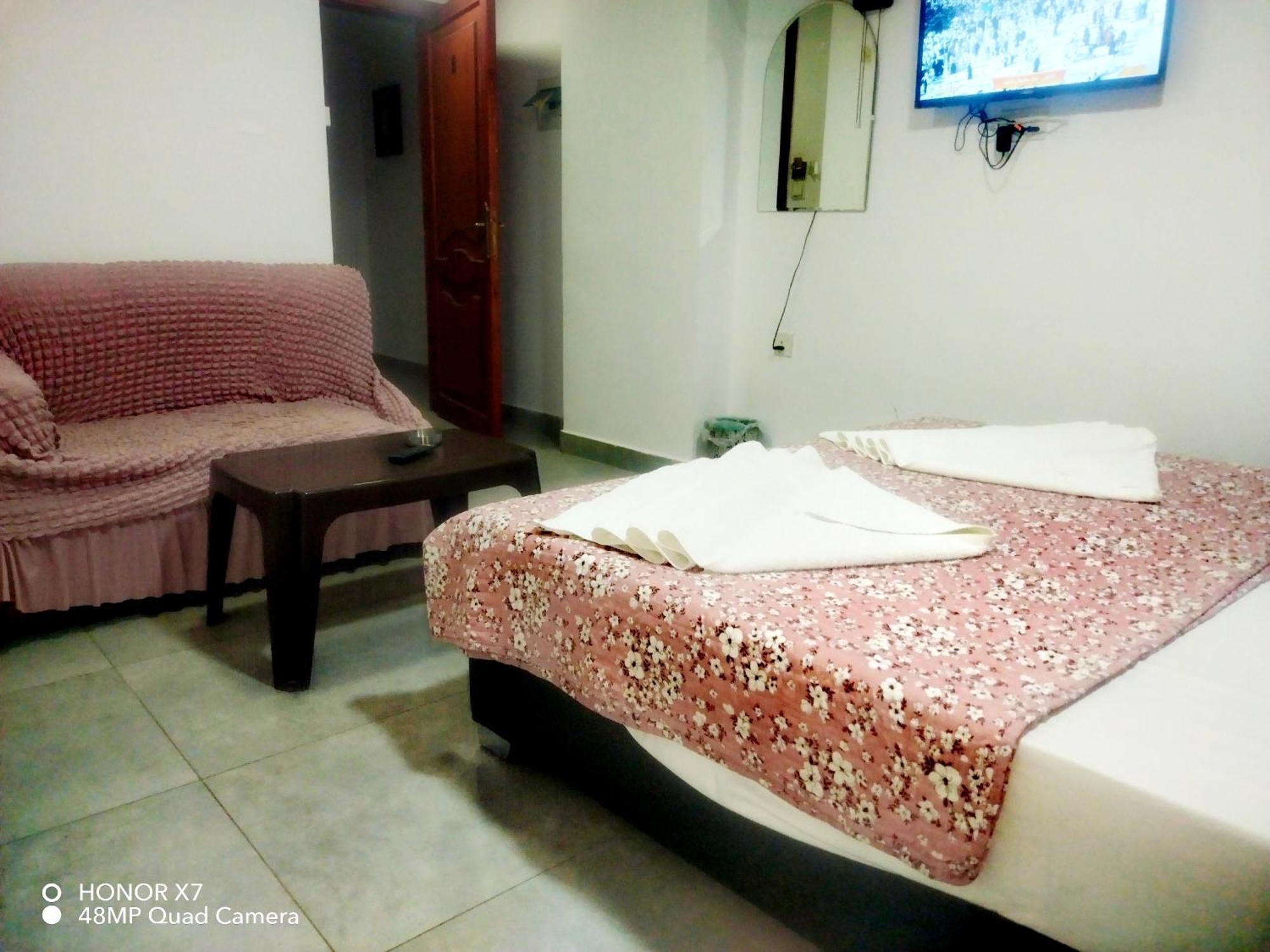 Farah Plaza Hostel &Hotel Apartments Aqaba Ngoại thất bức ảnh
